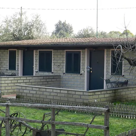 Alloggio per agriturismo Agriturismo Raponi Giulianello